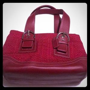 AUTHENTIC Coach Signature Red C logo soho bag❤️❤️